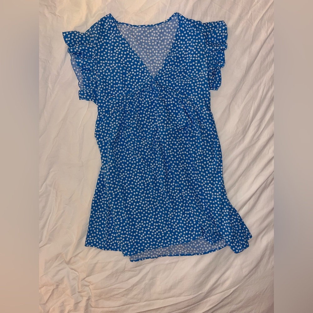 Never work! XXL baby blue dress from Amazon (no label)